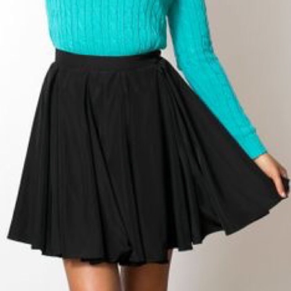 American Apparel black skirt!!